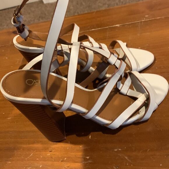 Cato ladies dress shoes. 4inch heal, worn once,size 6 - Picture 2 of 8